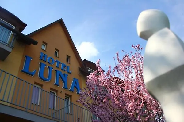 Luna Budapest